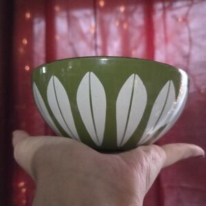 Vintage Mid Century Cathrineholm Norway  Lotus Bowl - Green & White